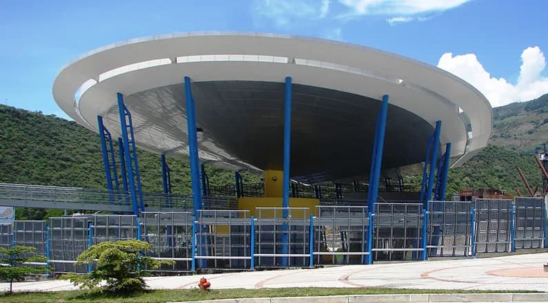 Estación Terminal — Sistema Trolebús de Mérida — Edificaciones — Taller Chama, Mérida, Venezuela